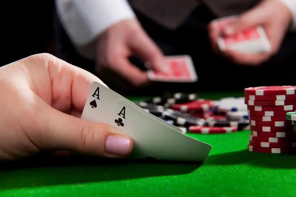 Account balance and live roulette table interface on kaskustoto slot